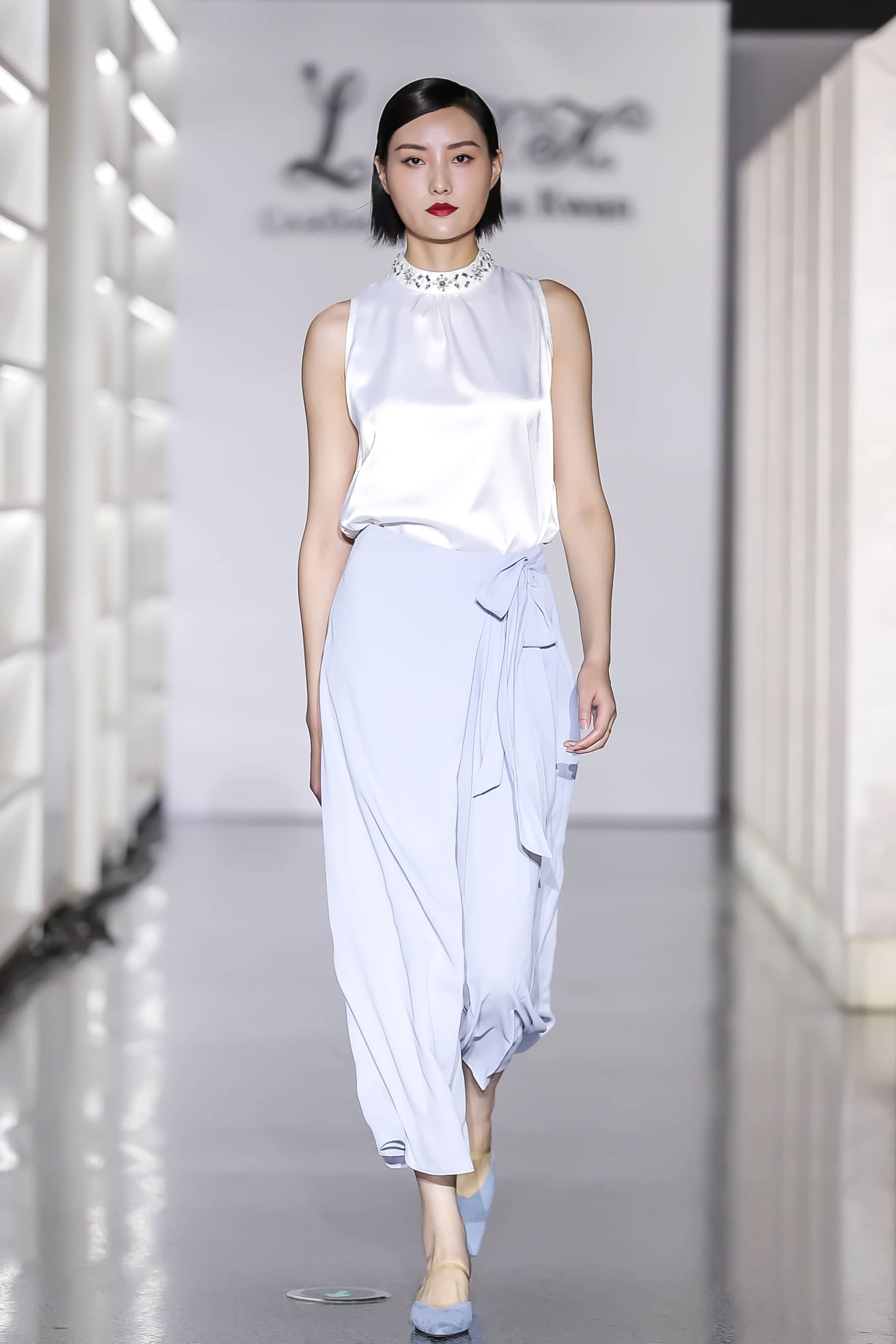 图片[1]-NOVENDRAM-L’arôme·陈怡凡 & DIANA KWAN·关悦-NOVENDREAM