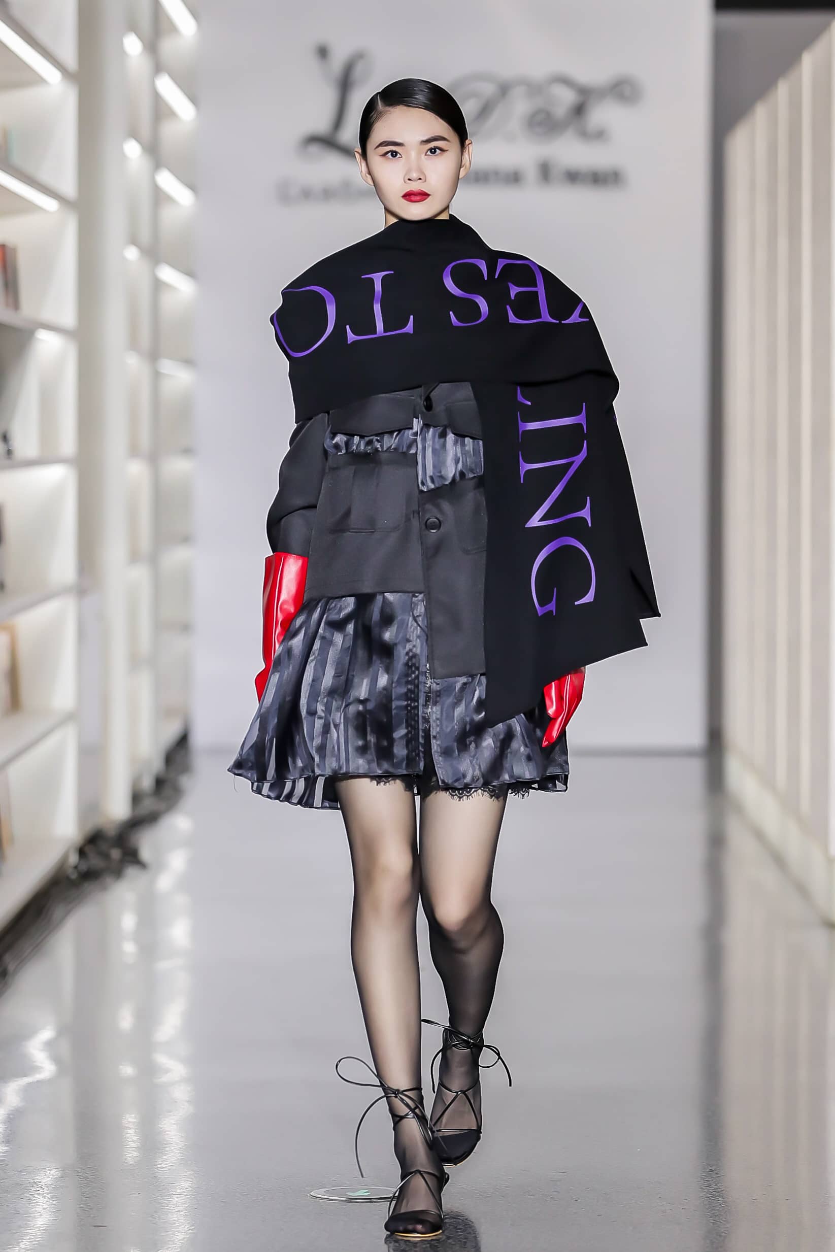图片[11]-NOVENDRAM-L’arôme·陈怡凡 & DIANA KWAN·关悦-NOVENDREAM