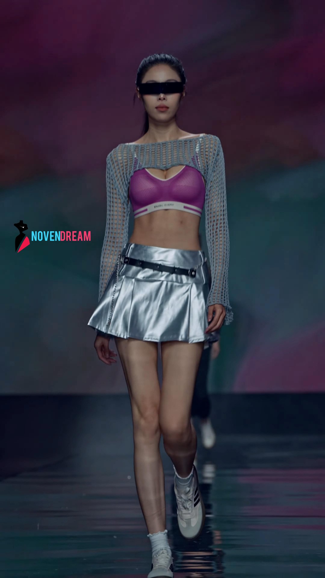 NOVENDREAM-无水印高质量时装走秀短视频👗-NOVENDREAM